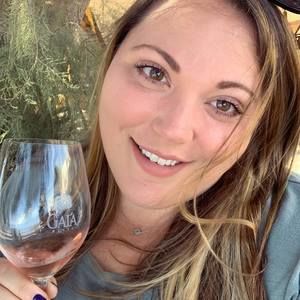 Meet your Posher, Abby